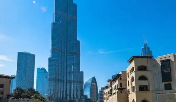 网络图片(侵删) 网络图片(侵删)