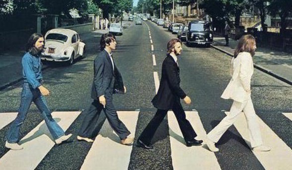 网络图片(侵删) 网络图片(侵删)