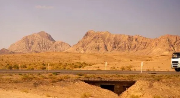 网络图片(侵删) 网络图片(侵删)