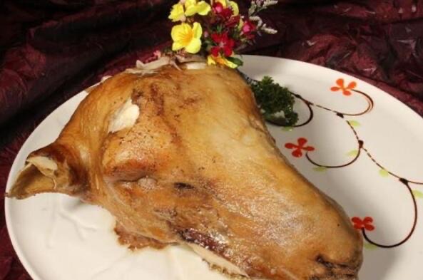 网络图片(侵删) 网络图片(侵删)