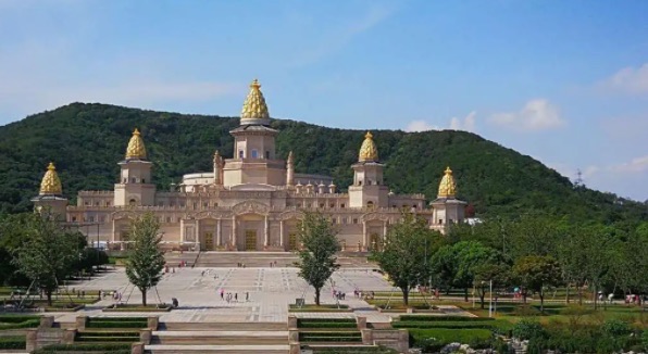 网络图片(侵删) 网络图片(侵删)