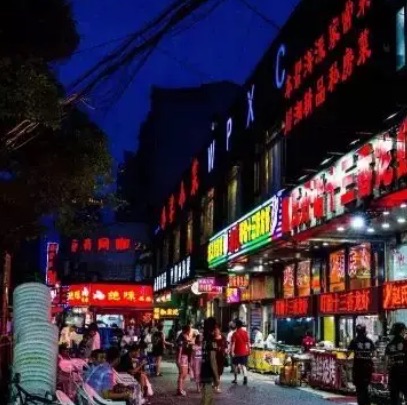 网络图片(侵删) 网络图片(侵删)