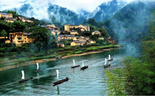 网络图片(侵删) 网络图片(侵删)