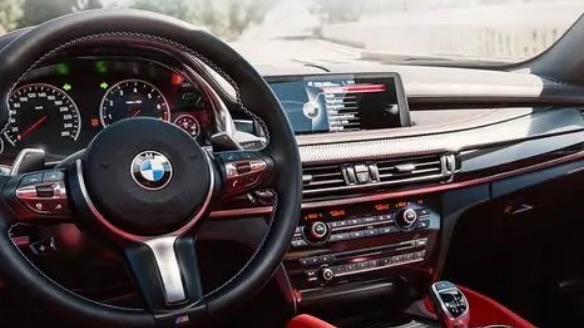 网络图片(侵删) 网络图片(侵删)