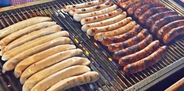 网络图片(侵删) 网络图片(侵删)