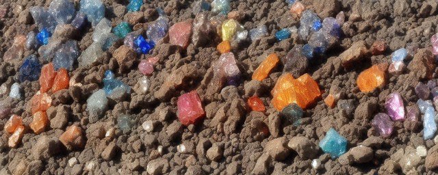 网络图片(侵删) 网络图片(侵删)