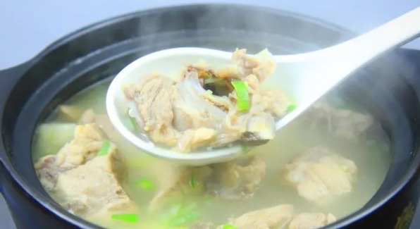 网络图片(侵删) 网络图片(侵删)