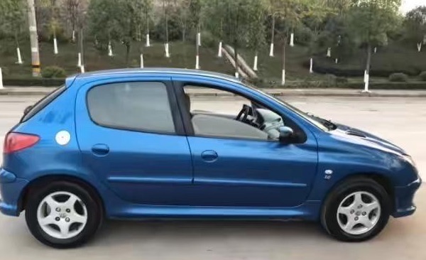 网络图片(侵删) 网络图片(侵删)