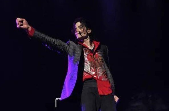 网络图片(侵删) 网络图片(侵删)