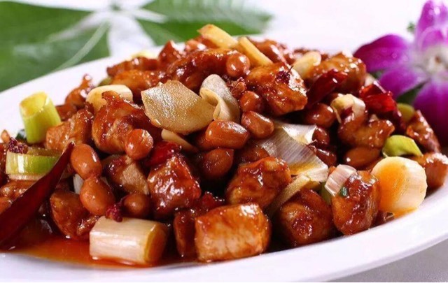 网络图片(侵删) 网络图片(侵删)