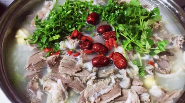 网络图片(侵删) 网络图片(侵删)