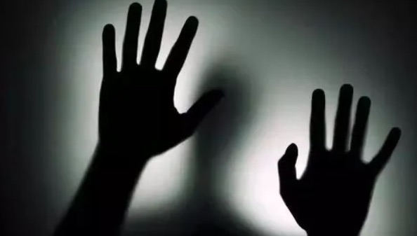 网络图片(侵删) 网络图片(侵删)