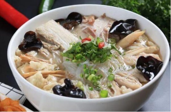 网络图片(侵删) 网络图片(侵删)