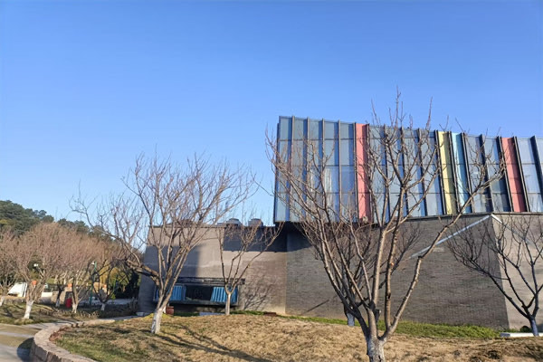 网络图片(侵删) 网络图片(侵删)