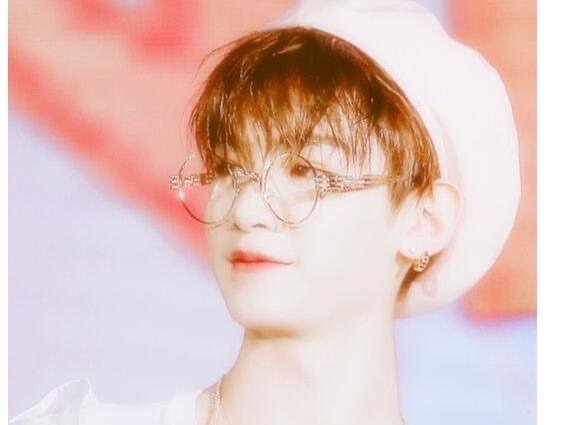 网络图片(侵删) 网络图片(侵删)