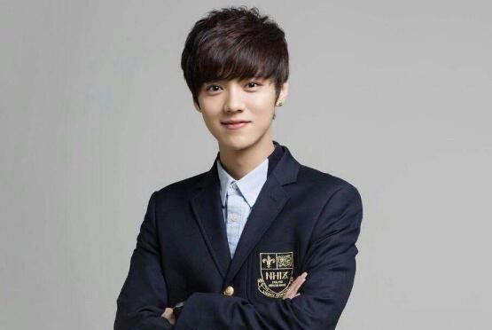 网络图片(侵删) 网络图片(侵删)