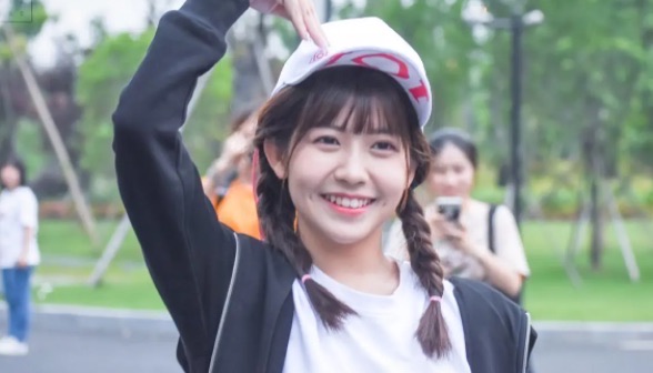 网络图片(侵删) 网络图片(侵删)