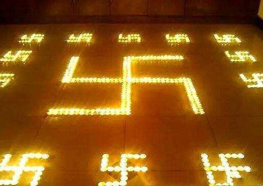 网络图片(侵删) 网络图片(侵删)