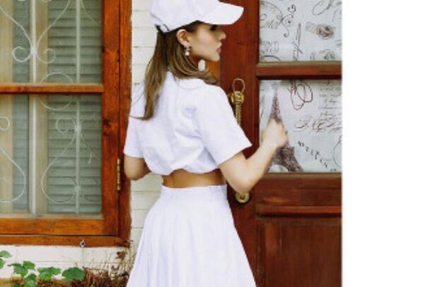 网络图片(侵删) 网络图片(侵删)