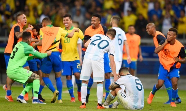 网络图片(侵删) 网络图片(侵删)