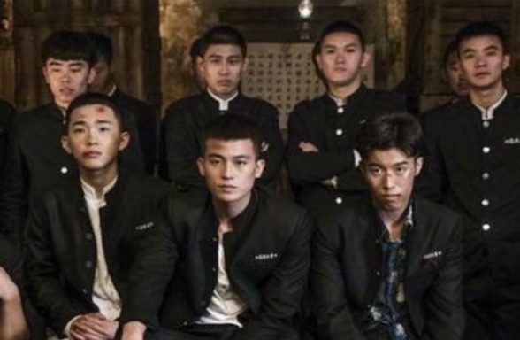 网络图片(侵删) 网络图片(侵删)