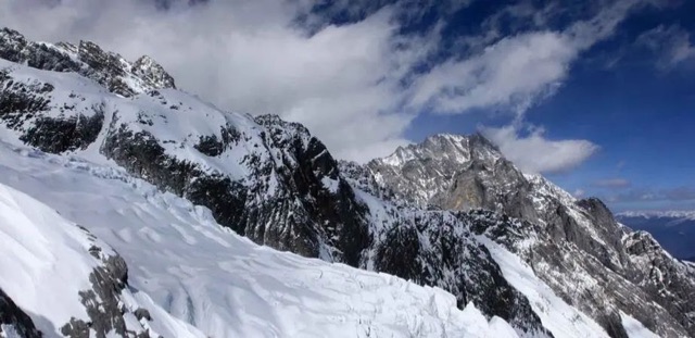 网络图片(侵删) 网络图片(侵删)