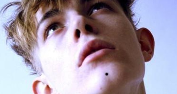 网络图片(侵删) 网络图片(侵删)