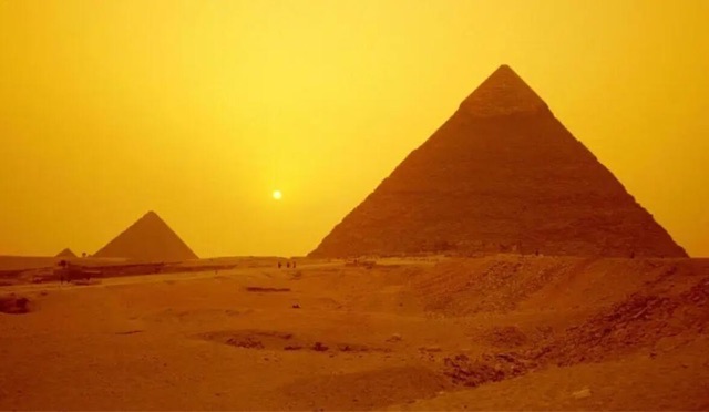 网络图片(侵删) 网络图片(侵删)