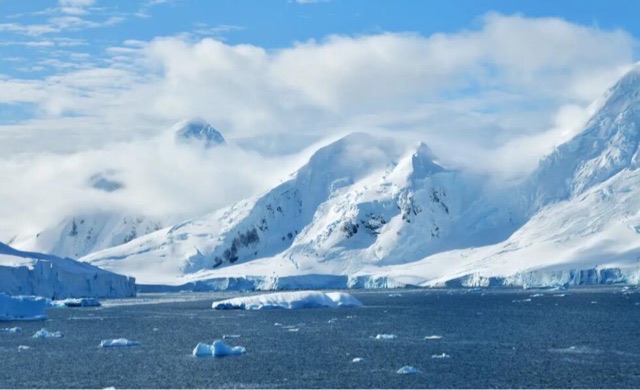 网络图片(侵删) 网络图片(侵删)