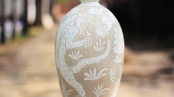 网络图片(侵删) 网络图片(侵删)