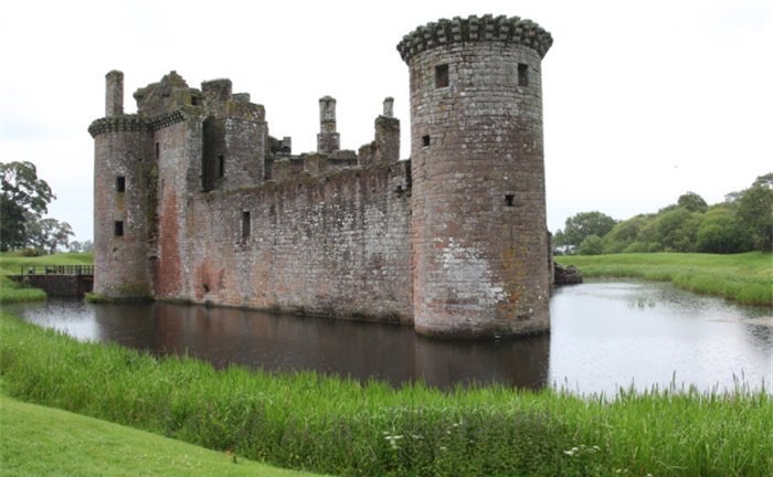 网络图片(侵删) 网络图片(侵删)