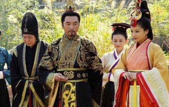 网络图片(侵删) 网络图片(侵删)