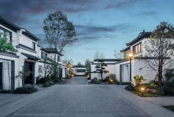 网络图片(侵删) 网络图片(侵删)