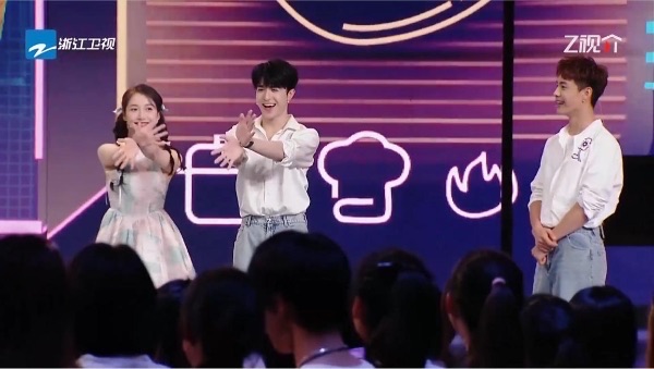 网络图片(侵删) 网络图片(侵删)