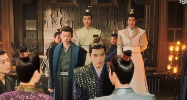 网络图片(侵删) 网络图片(侵删)