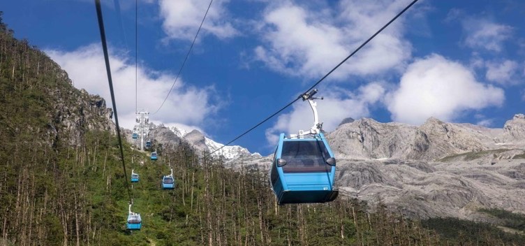 网络图片(侵删) 网络图片(侵删)