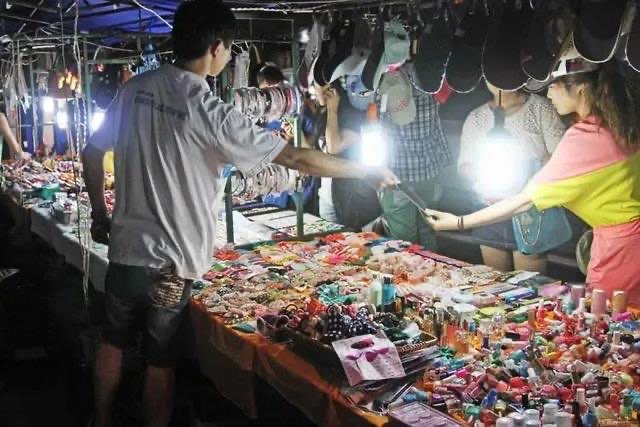 网络图片(侵删) 网络图片(侵删)