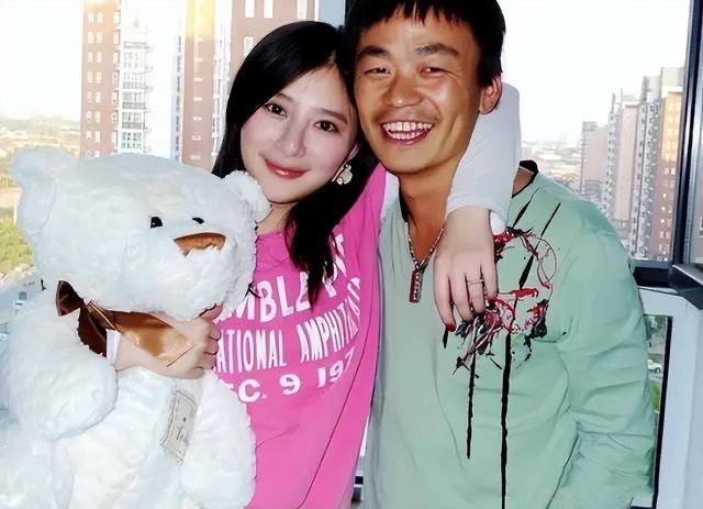 网络图片(侵删) 网络图片(侵删)