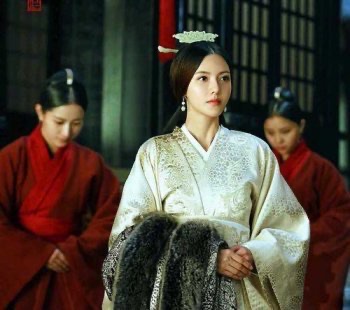 网络图片(侵删) 网络图片(侵删)