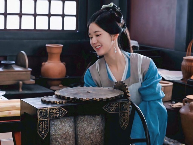 网络图片(侵删) 网络图片(侵删)