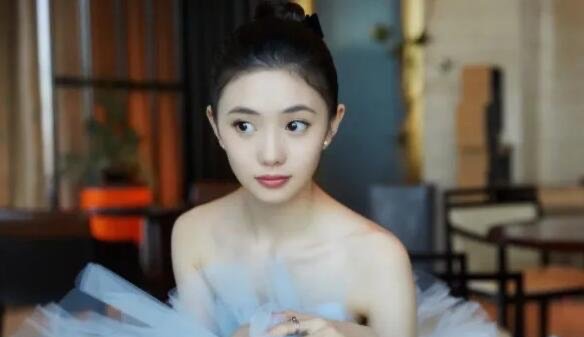 网络图片(侵删) 网络图片(侵删)