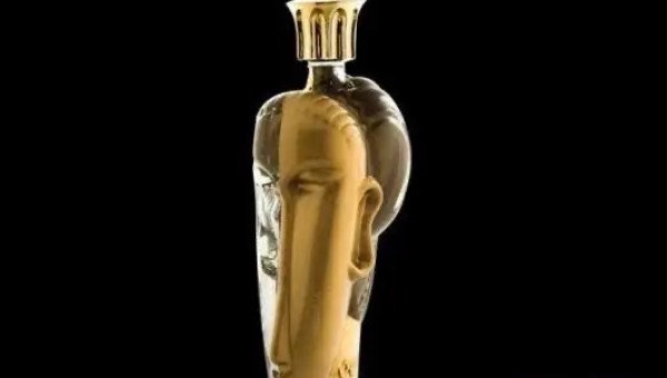 网络图片(侵删) 网络图片(侵删)