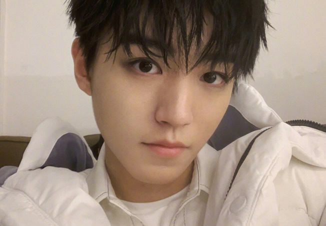 网络图片(侵删) 网络图片(侵删)