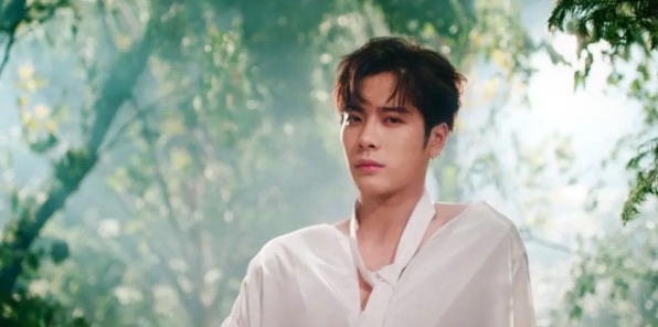 网络图片(侵删) 网络图片(侵删)