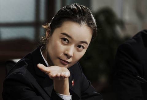 网络图片(侵删) 网络图片(侵删)