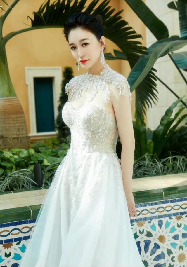 网络图片(侵删) 网络图片(侵删)