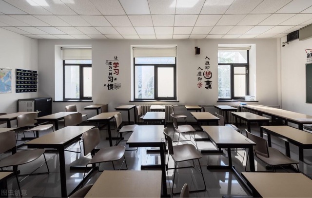 网络图片(侵删) 网络图片(侵删)