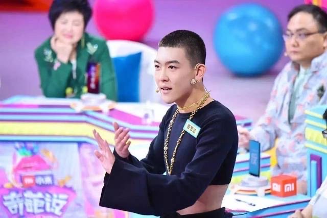 网络图片(侵删) 网络图片(侵删)