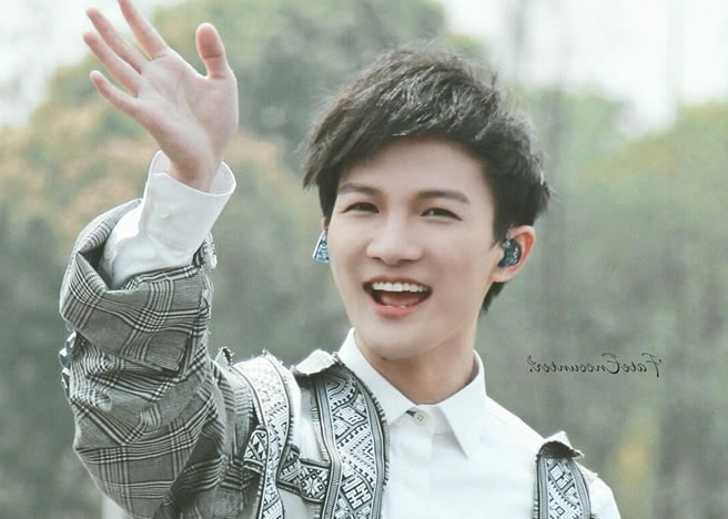 网络图片(侵删) 网络图片(侵删)