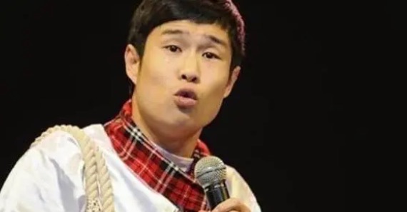 网络图片(侵删) 网络图片(侵删)